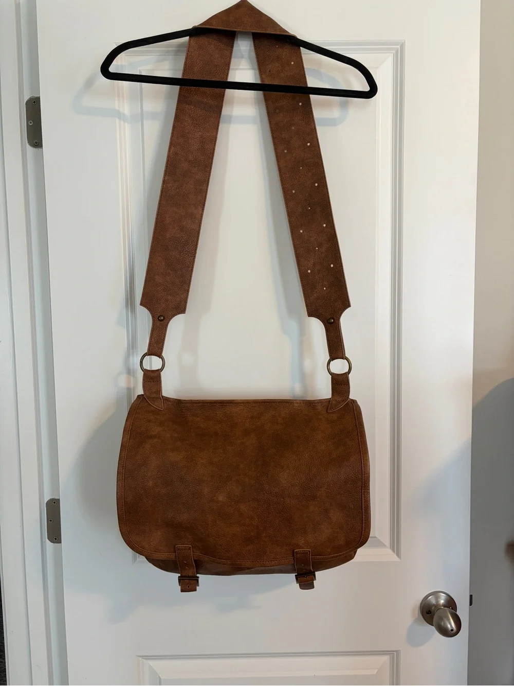 Star Wars Galaxy's Edge Chewbacca Bandolier Messenger Bag - AS IS